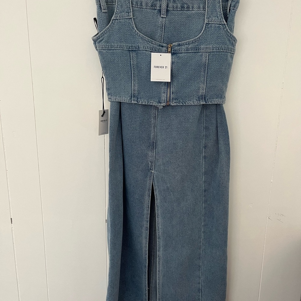 NEW 2pc Forever 21 Denim Crop Top & Skirt Chevron pattern Med Denim Small Medium - Picture 16 of 16